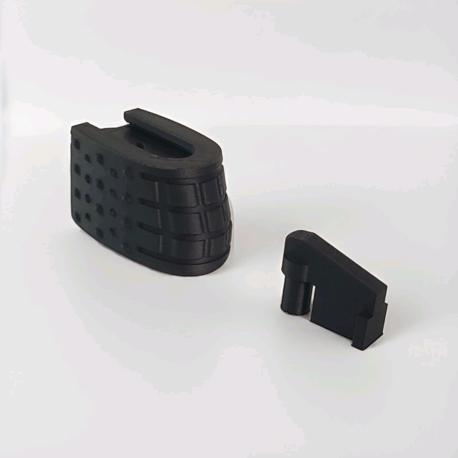 Walther P22/P22Q Grip Extension and +2 Follower Kit
