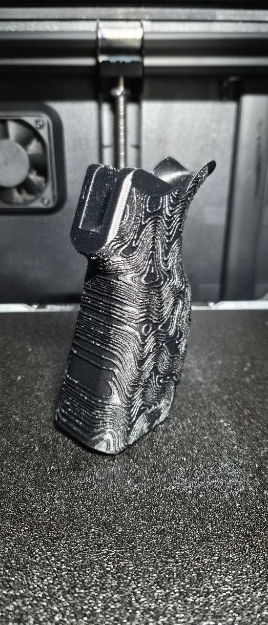 "Topographic" AR Grip