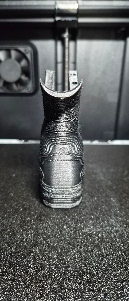"Topographic" AR Grip