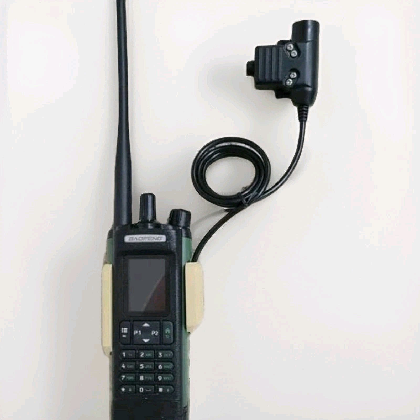 DM-32/UV-32 Push To Talk Cage