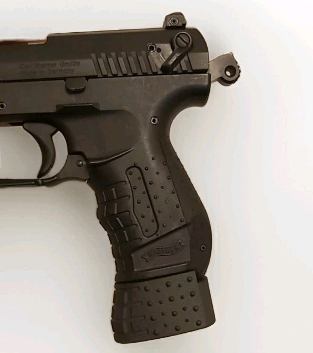 Walther P22/P22Q Grip Extension and +2 Follower Kit